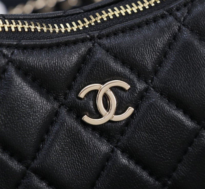 Ch**el hobo bags